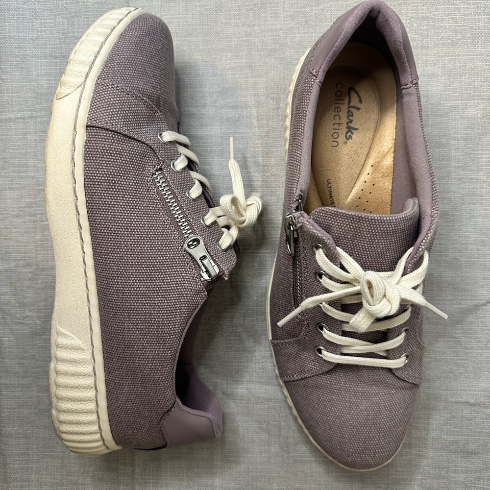 Clarks Women's Purple Casual Sneakers